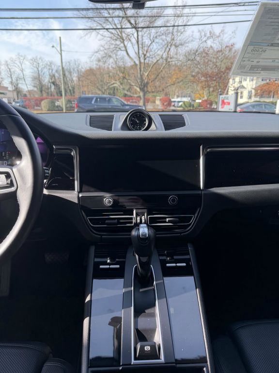 2023 Porsche Macan Base - Photo 16